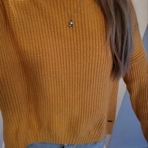 Womens Hollister Co mustard yellow vintage knit sweater M